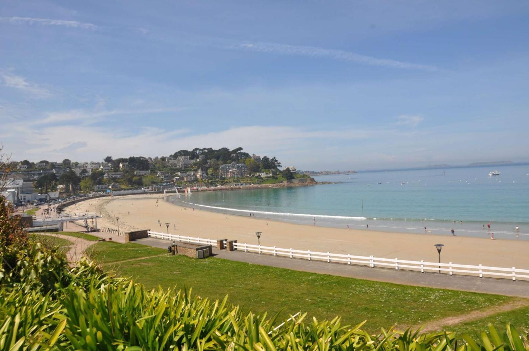 Bel Appartement neuf plage de Trestraou à PERROS-GUIREC - Ref 862 Esterno foto
